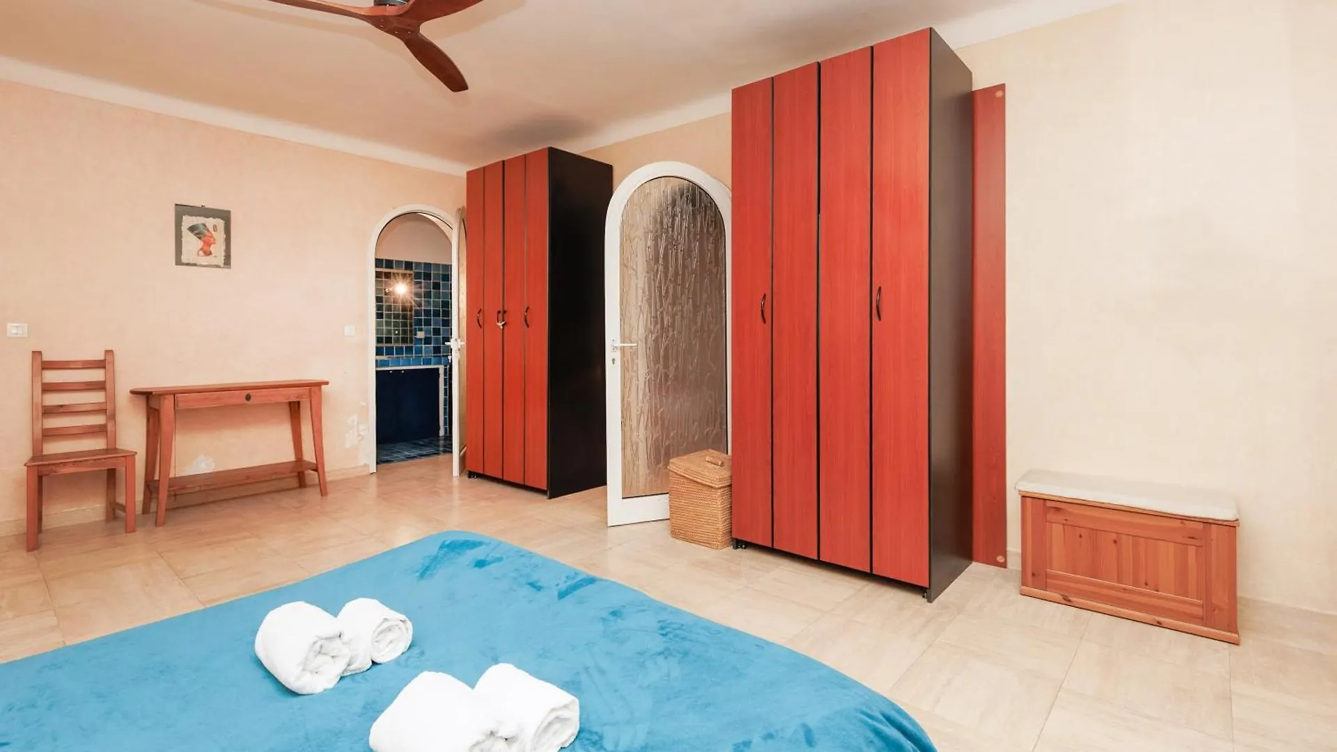 Una Rosa Blu Yourhosthelper Cannes Apartment